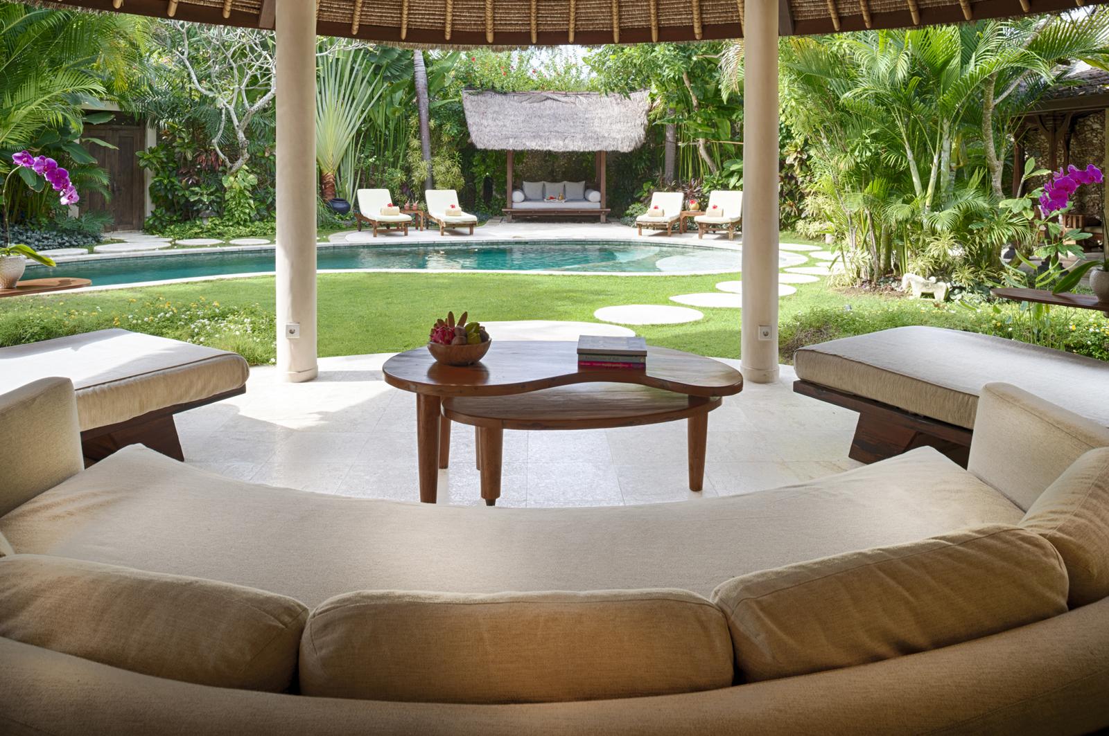Villa Kubu Seminyak Buitenkant foto