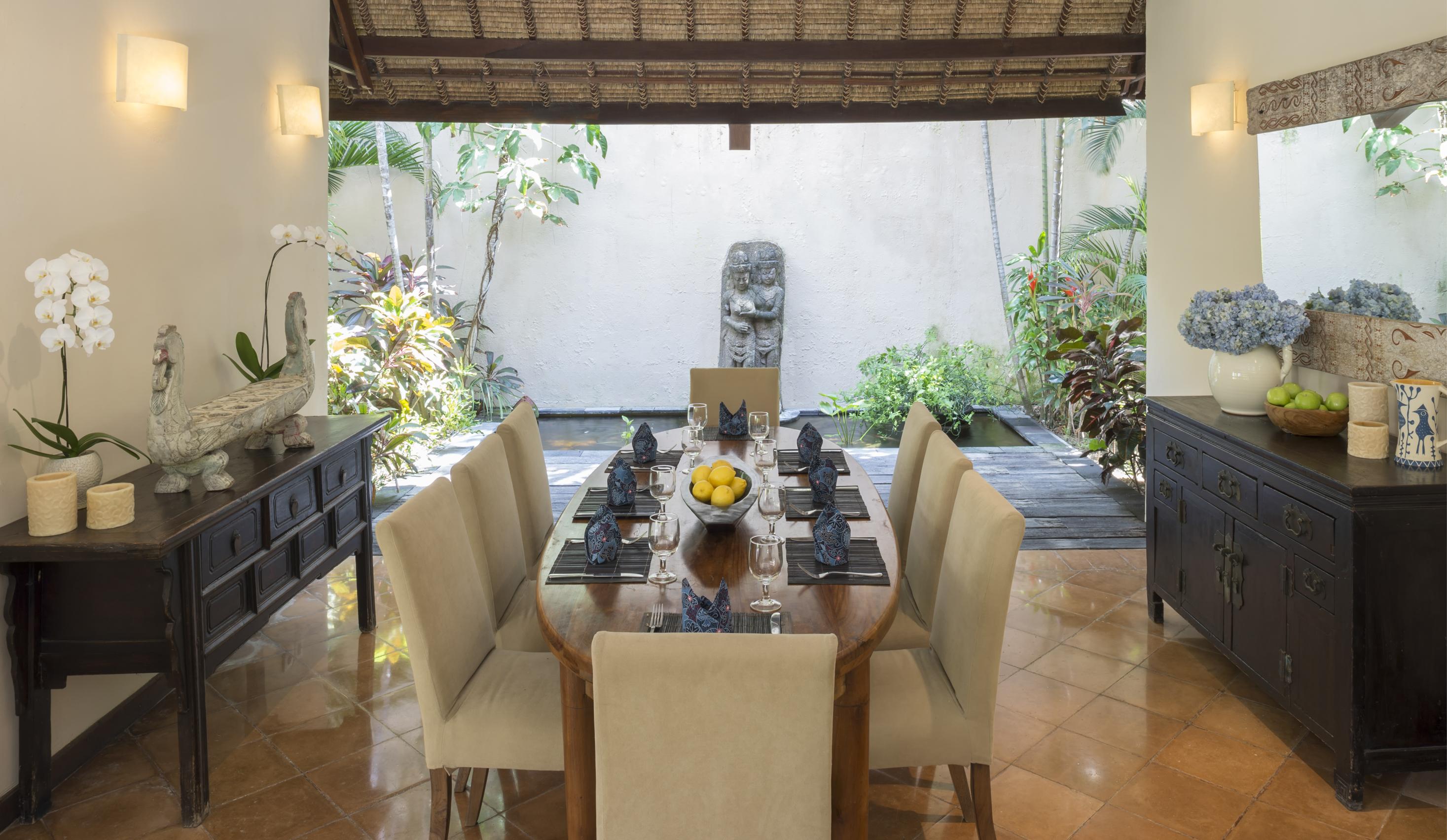 Villa Kubu Seminyak Buitenkant foto