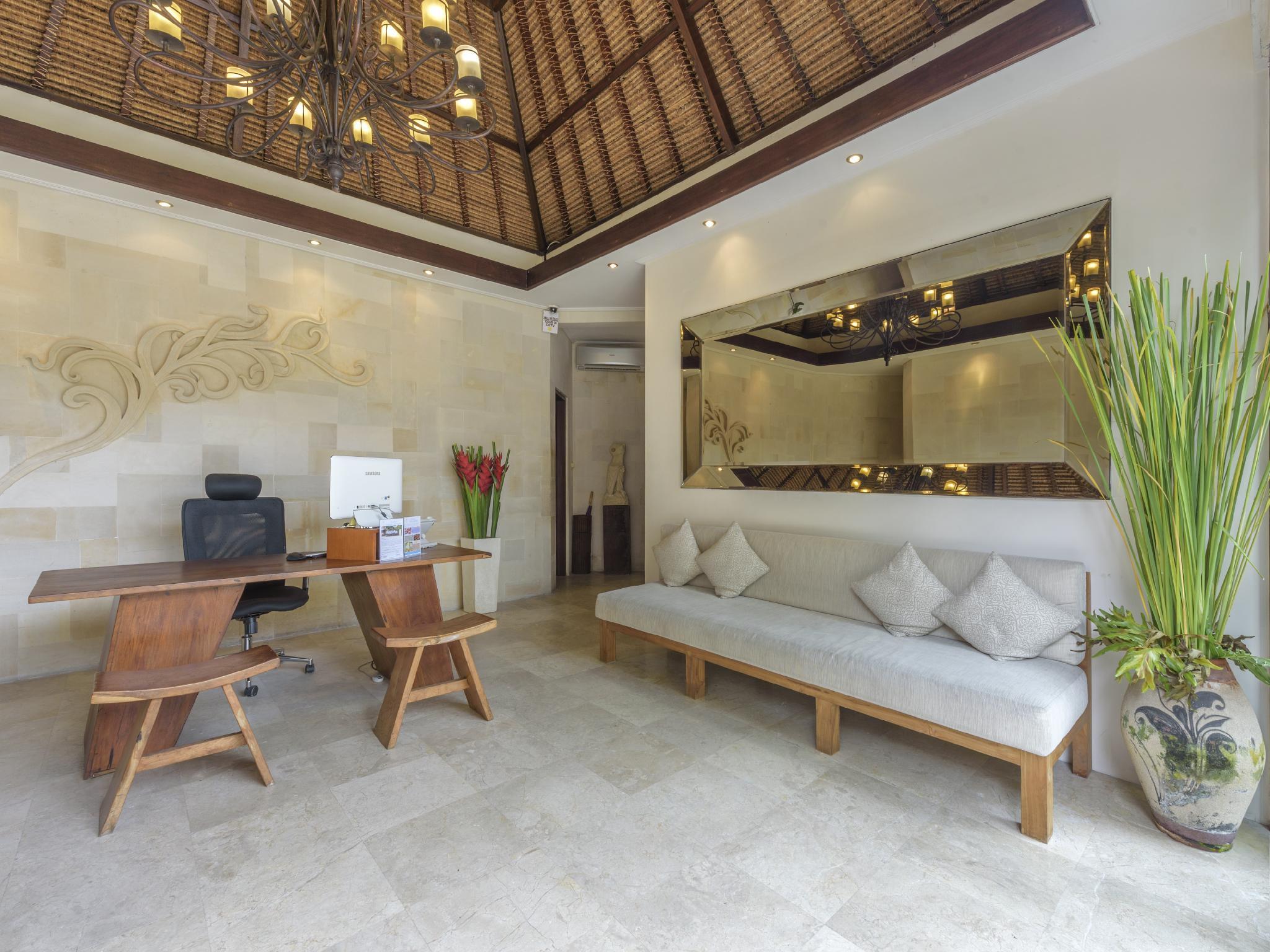 Villa Kubu Seminyak Buitenkant foto