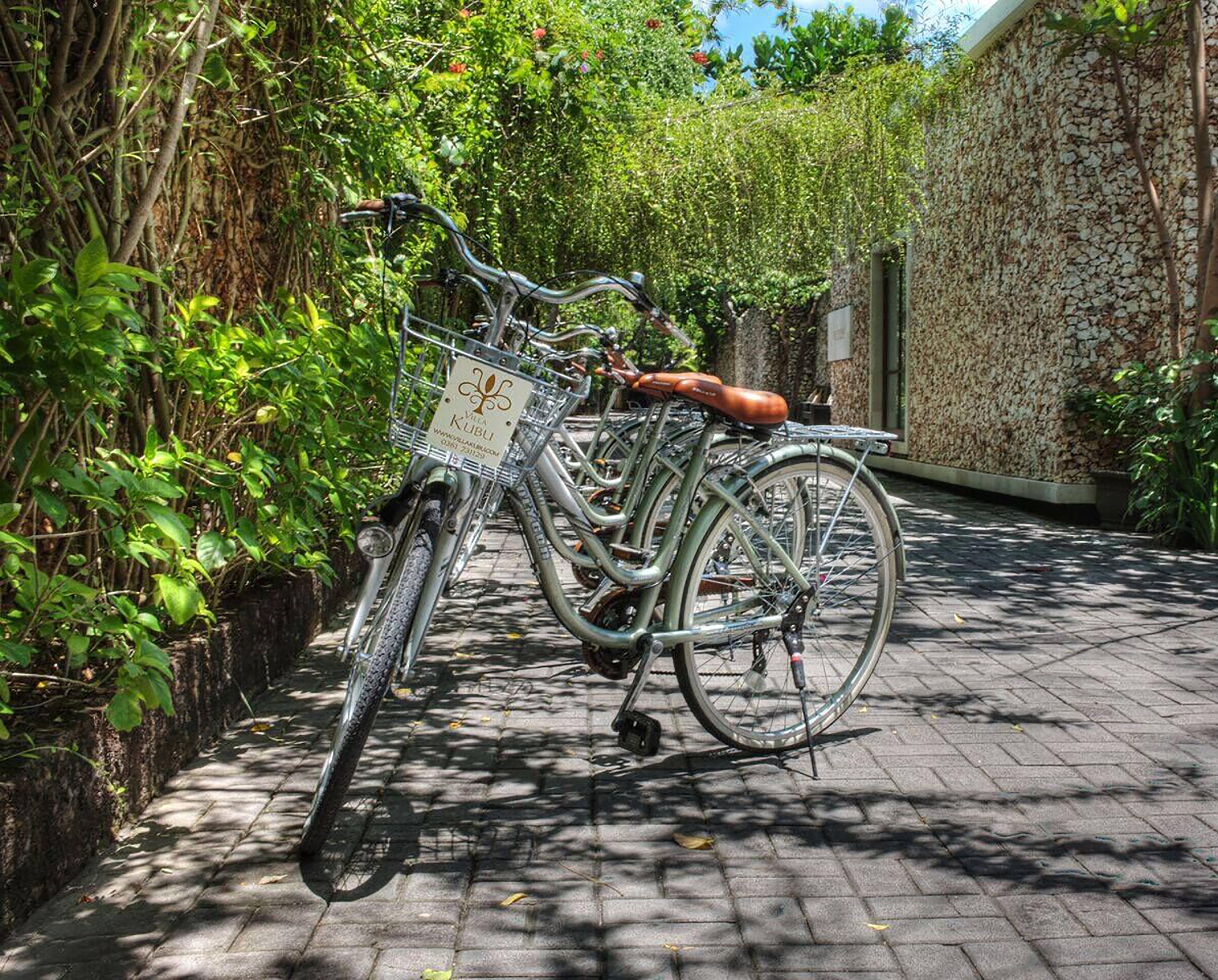 Villa Kubu Seminyak Buitenkant foto